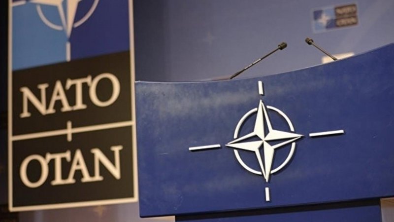 NATO liderleri olağanüstü zirveyle toplanıyor