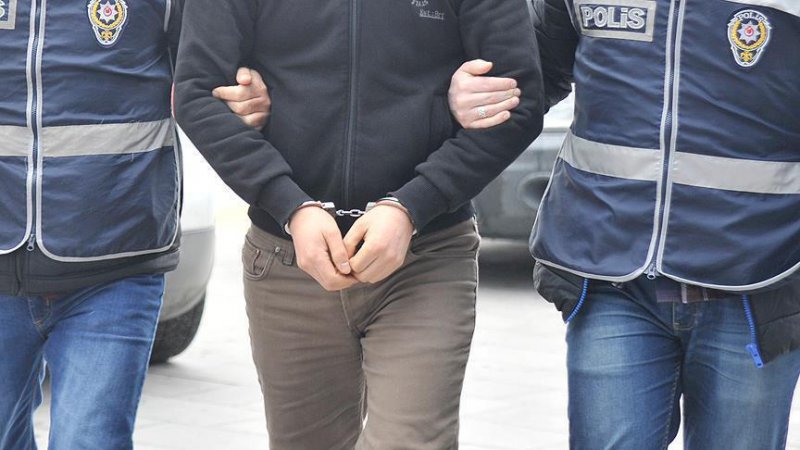 İzmir merkezli 40 ilde operasyon: 60 tutuklama