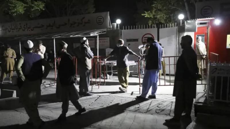 Afganistan'da ABD'nin askerlerini çekme sürecini başlatmasına saatler kala bomba yüklü araç patlatıldı: 21 ölü, 91 yaralı