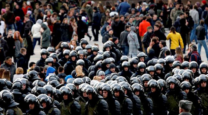 Rusya'da Navalny protestosu: 1400 kişi gözaltında