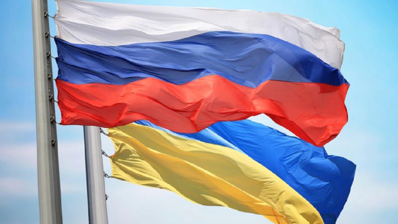 Ukrayna'dan açıklama: Ruslar çekilirse barış anlaşmasını referanduma götüreceğiz