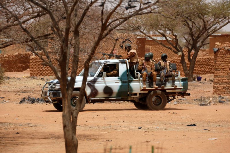 Burkina Faso'da saldırı: 11 asker öldü