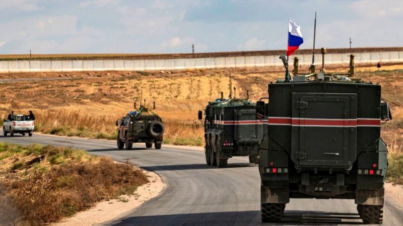 Suriye’de Rus konvoyunun geçtiği yolda patlama