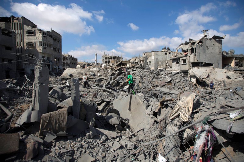 Gazze'de 10 bin ev susuz kaldı