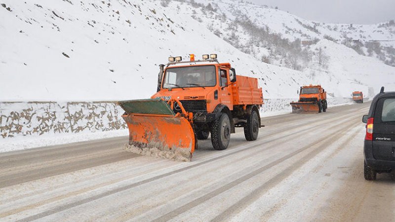 Sinop’ta kar esareti: 228 köy yolu kapandı