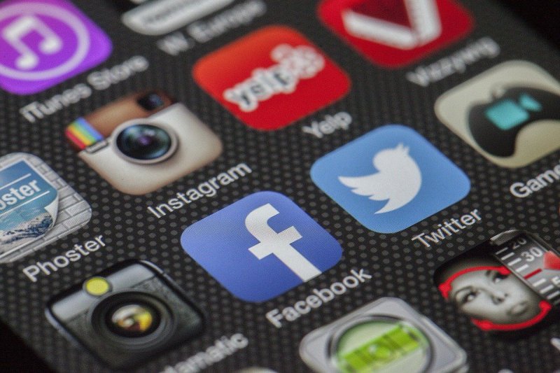 Sosyal medya düzenlemesi: Yalan habere yaptırımda 'örgütlülük' kriteri