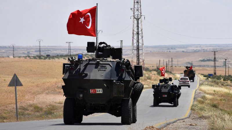 Rusya, Türkiye'ye Suriye'deki üç kontrol noktasını açmasını teklif etti
