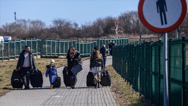 BM: 1 milyon 368 bin 864 mülteci, Ukrayna'dan komşu ülkelere geçti