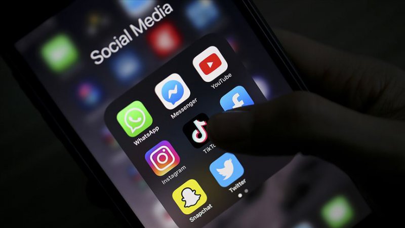 MHP'den sosyal medya düzenlemesi teklifi