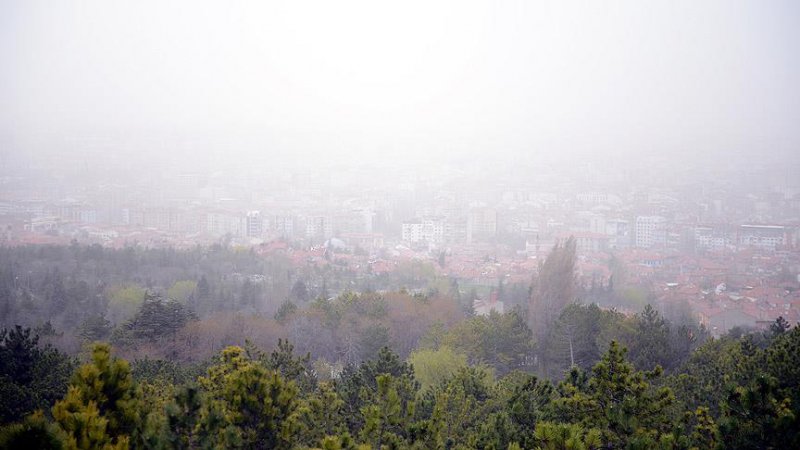 Meteoroloji'den 6 şehir için Suriye kaynaklı toz taşınımı uyarısı