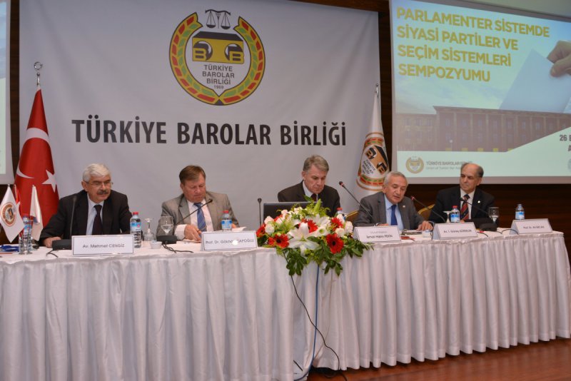 Türkiye Barolar Birliği'nden 'eylemsel tavır' kararı