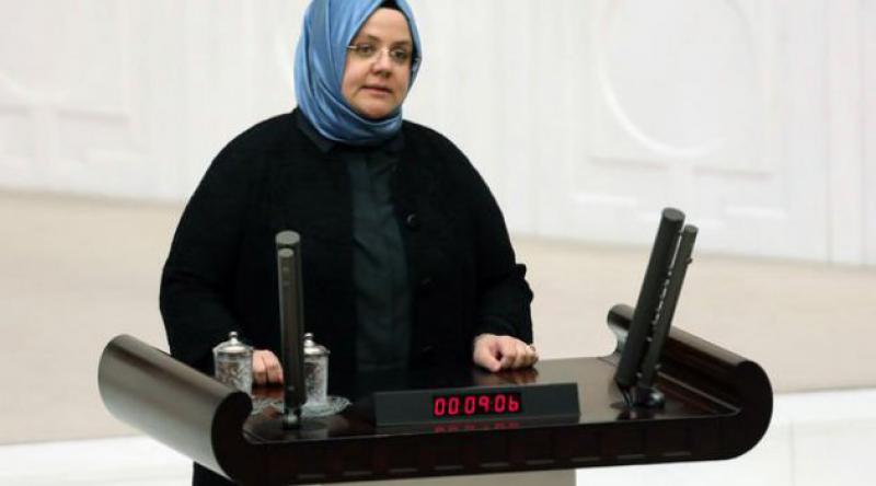 Aile Bakanı Selçuk: Nafakaya 5 yıl sınırı kadınları mağdur eder