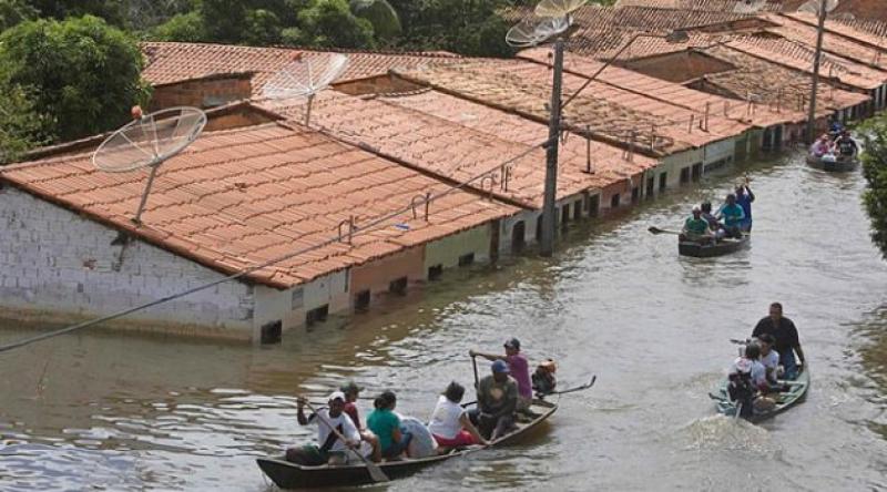Brezilya'daki şiddetli yağışlar nedeniyle ölü sayısı 12&#39;ye çıktı