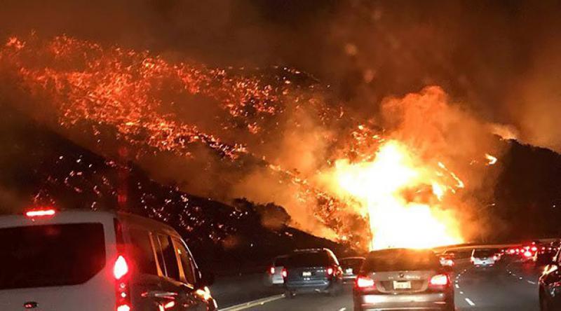 California Eyaletindeki Yangın Kontrol Altına Alınamıyor