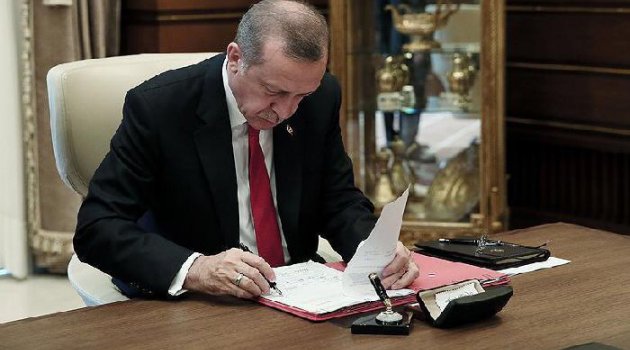 Cumhurbaşkanı Erdoğan, üç üniversiteye rektör atadı!