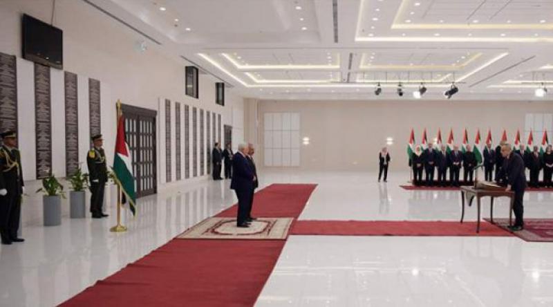 Filistin'in yeni kabinesinin üyeleri yemin etti