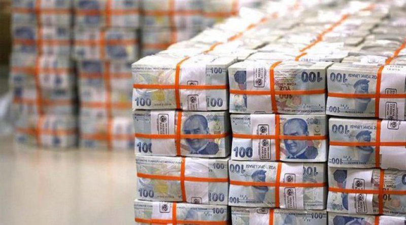 Hazine 10,7 milyar lira borçlandı