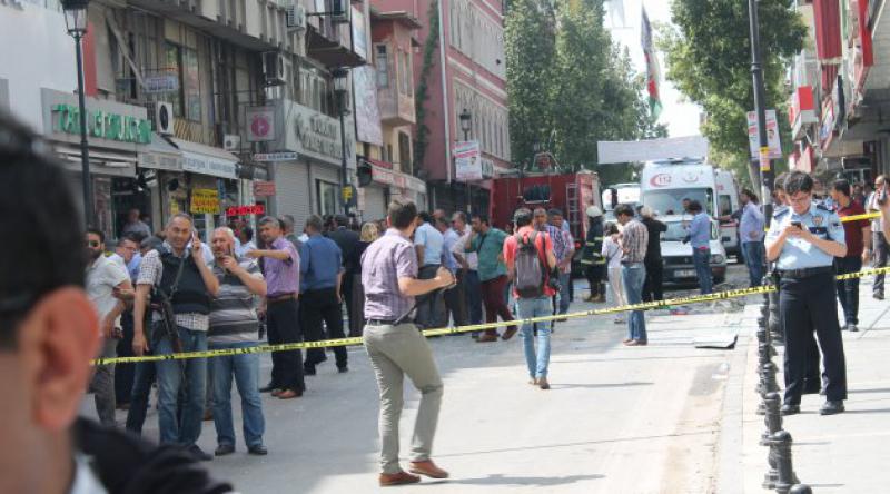 HDP binalarına saldırı