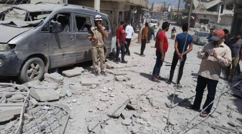 İdlib'e Esad saldırısı: 25 sivil öldü