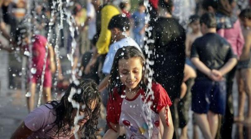 İran'da hissedilen sıcaklık 70 derece 