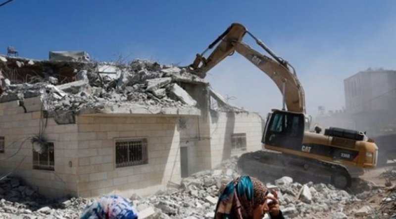 İşgalci İsrail Filistinlilerin evlerini yıkıp yerine Talmut bahçesi kuracak