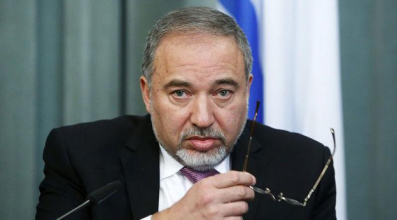  İsrail Savunma Bakanı Lieberman istifa etti!
