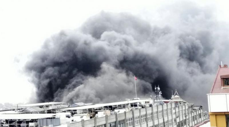  İstanbul'da büyük yangın!
