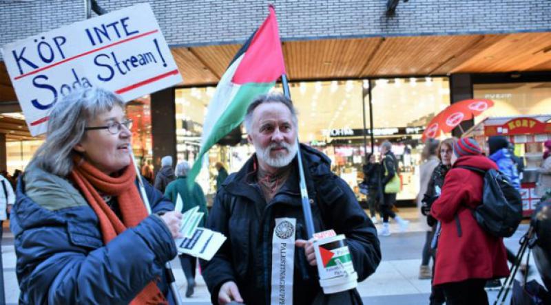İsveç'te eylem: İsrail mallarını alma, boykot et!