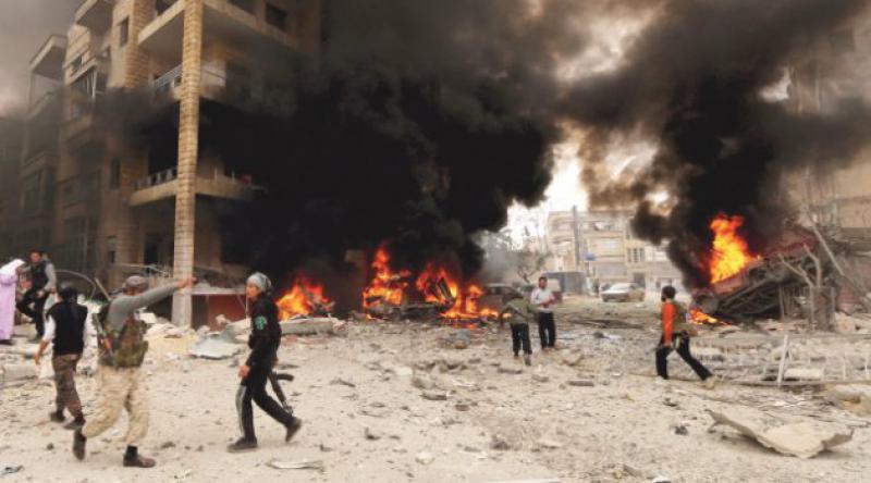 Katil Esad rejiminden İdlib'e 100&#39;den fazla saldırı
