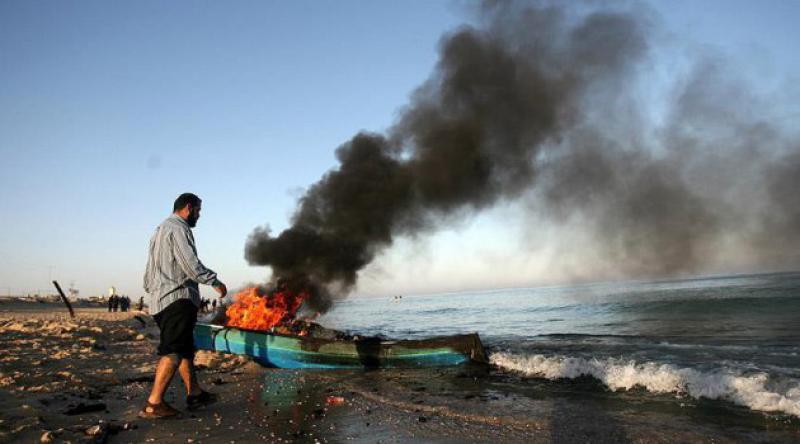 Katil İsrail, Filistinli balıkçıyı şehit etti