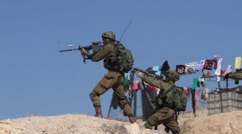 Katil İsrail Gazze sahilinde 11 Filistinliyi yaraladı