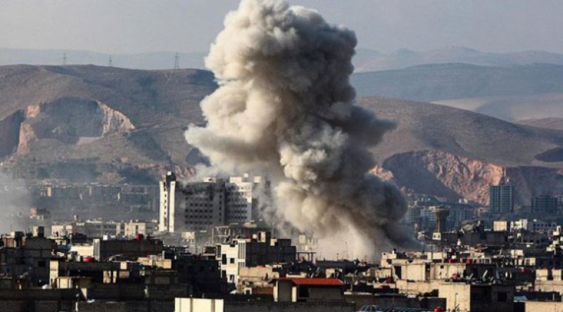 Rusya ile Esed rejiminden Suriye'de 3 günde 3 binin üzerinde saldırı