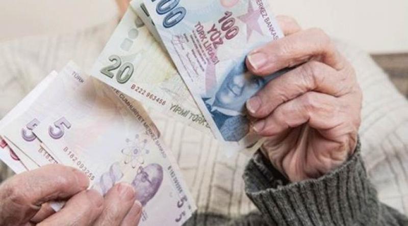 SSK ve Bağ-Kur emeklilerinin aylık ödemesi öne çekildi