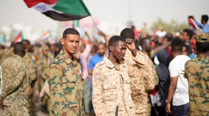 Sudan'da askeri konsey hükümet için aday göstermeyecek