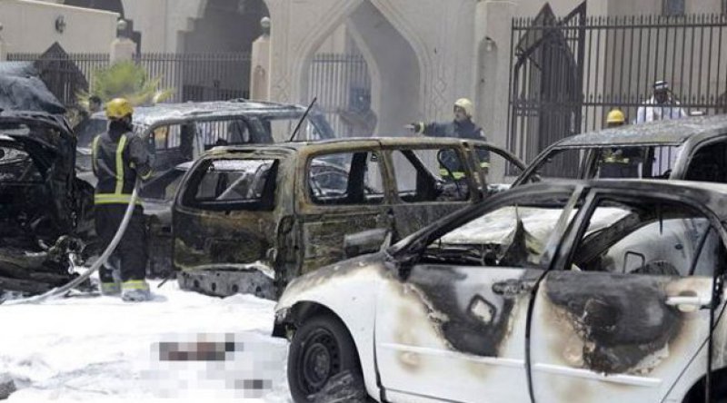 Suudi Arabistan'da camiye saldırı!