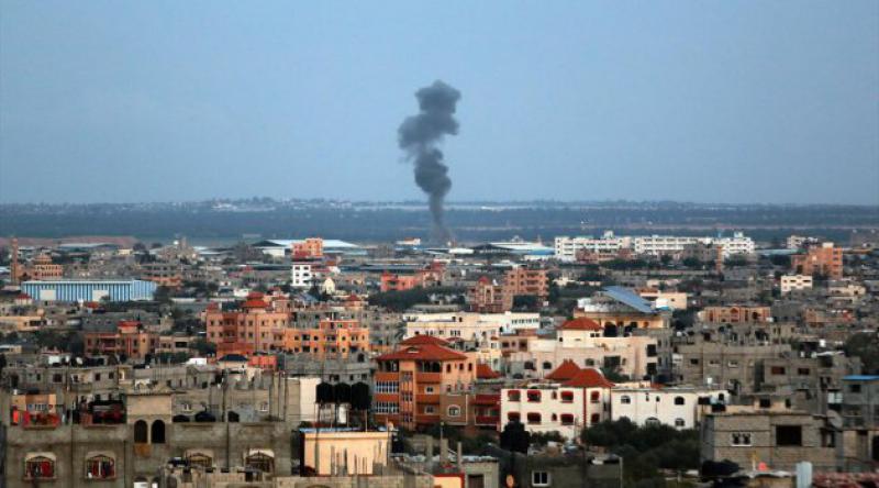 Terörist İsrail Gazze'yi vuruyor!